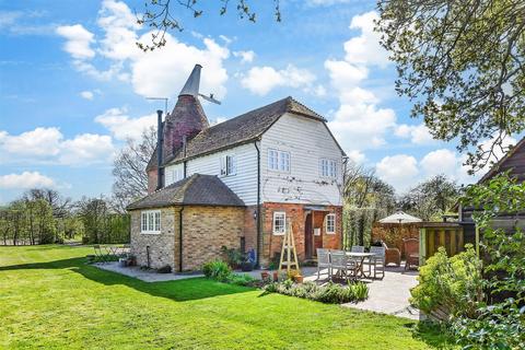 3 bedroom detached house for sale, High Halden Road, High Halden, Ashford, Kent