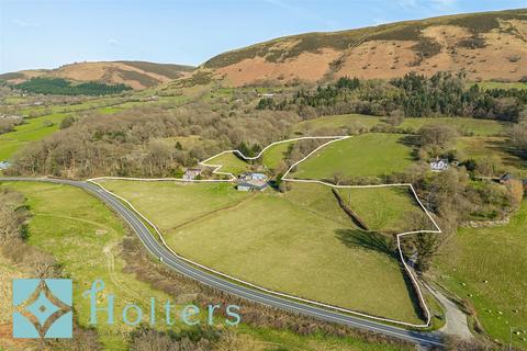 3 bedroom country house for sale, Llandinam SY17