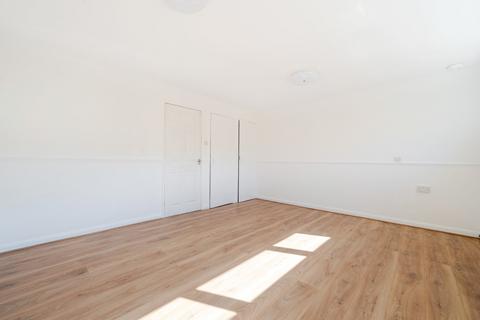 undefined, Wavell Road, Southampton SO18