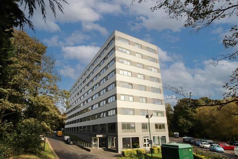 2 bedroom apartment for sale, Regent House, Hubert Road, Brentwood