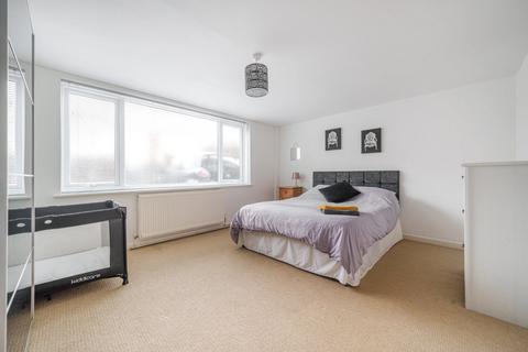 2 bedroom flat for sale, South Parade, Southsea PO5