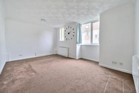 2 bedroom flat for sale, Cecil Place, Hampshire PO5