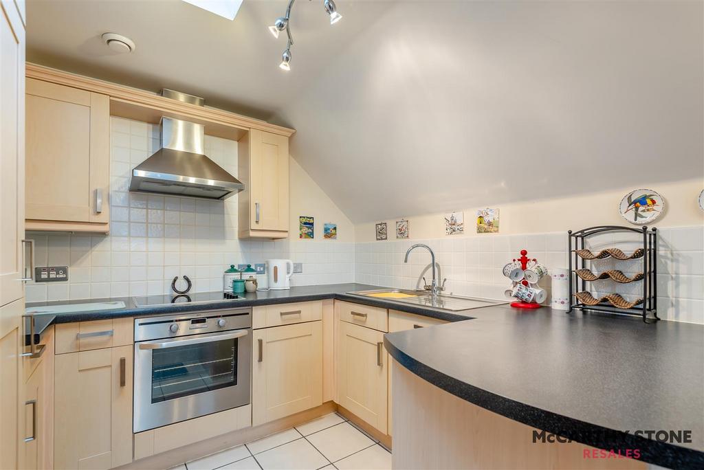 8625089-interior12.jpg
