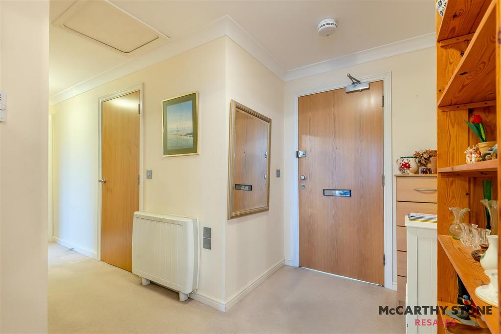 8625089-interior03.jpg