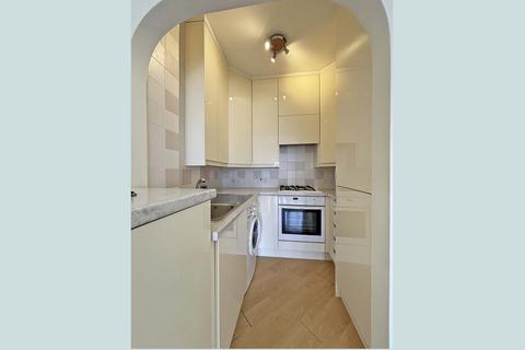 2 bedroom flat for sale, Bishops Road, St Ives, Cornwall