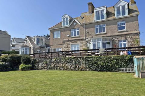 Flat 3, Rosemorran Bishops Road, St Ives, TR26 2BY