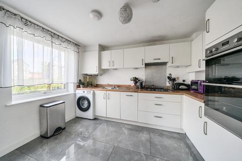 3 Prowse End, Bordon, GU35 9FG