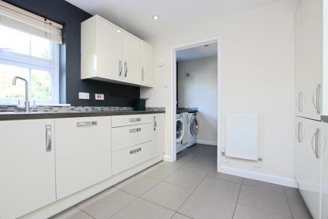 4 bedroom detached house to rent, Pursey Drive, Bristol BS32