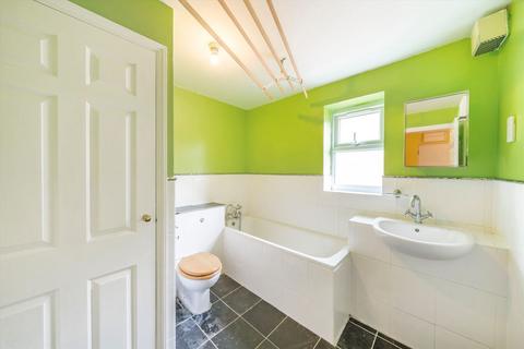 8 Elderfield Place, London, SW17 6EA