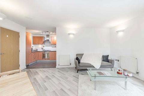 1 bedroom flat to rent, Martello Street, London E8