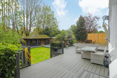 Grimston Gardens, Folkestone, Kent, CT20