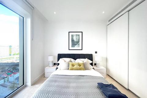 2 bedroom apartment to rent, White City Living, London, W12