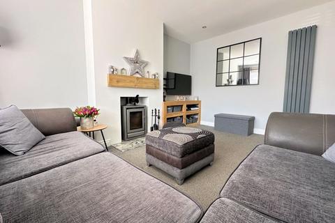 7 Castle View Road, Portchester, Fareham, PO16 9LA