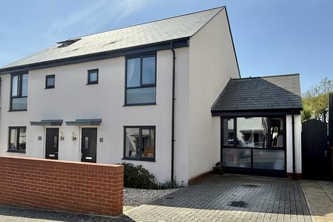 48 Old Quarry Drive, Exminster, Exeter, EX6 8FE