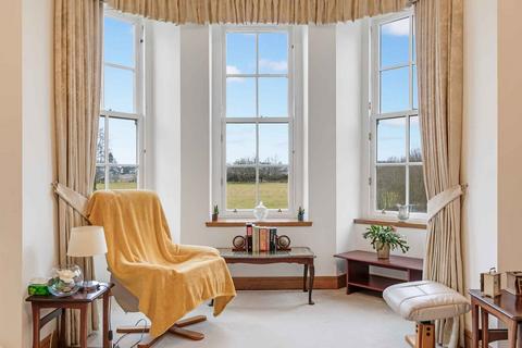 2 bedroom flat for sale, 8 Ballochmyle House, Mauchline, KA5 6JZ