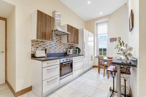 2 bedroom flat for sale, 8 Ballochmyle House, Mauchline, KA5 6JZ