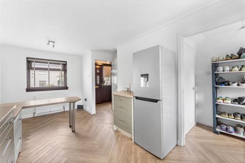 54 Castleview, Dundonald, Kilmarnock, KA2 9JA