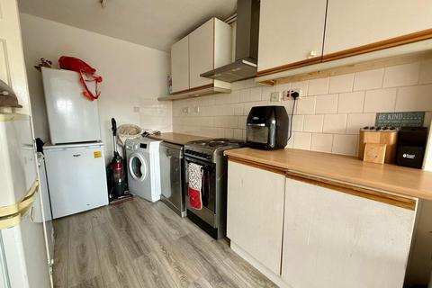 12 Dando Close, Wollaston, Wellingborough, NN29 7QB