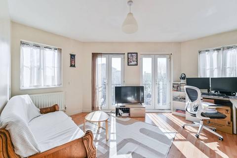 2 bedroom flat for sale, Chandler Way, Peckham, London, SE15