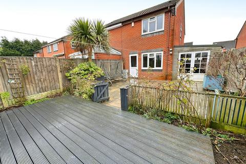 17 Bishops Gate, Woodville, Swadlincote, DE11 8DT