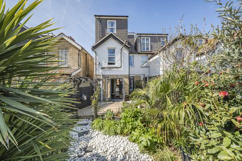 4 bedroom semi-detached house for sale, Niton Road, Richmond