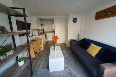 1 bedroom flat to rent, Richmond Place