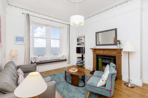 16d Melbourne Road, North Berwick, EH39 4JX