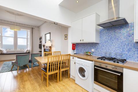 16d Melbourne Road, North Berwick, EH39 4JX