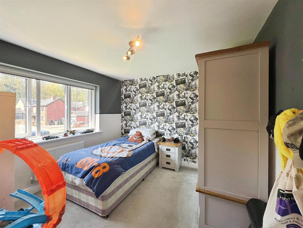 User edited photo-98ae9d1f user-edited-bcaa5d2e-33