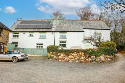 11 bedroom character property for sale, High Street, St Austell, PL26