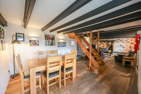 11 bedroom character property for sale, High Street, St Austell, PL26