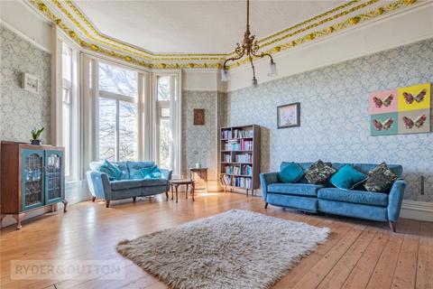 4 bedroom semi-detached house for sale, Causeway Side, Linthwaite, Huddersfield, West Yorkshire, HD7