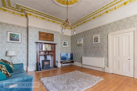 4 bedroom semi-detached house for sale, Causeway Side, Linthwaite, Huddersfield, West Yorkshire, HD7