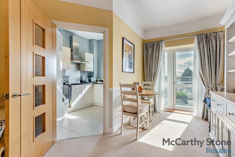 2 bedroom apartment for sale, Waterford Place, Westmead Lane, Chippenham, Wiltshire, SN15 3GX