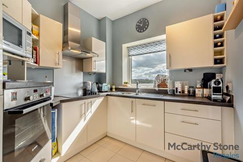 2 bedroom apartment for sale, Waterford Place, Westmead Lane, Chippenham, Wiltshire, SN15 3GX