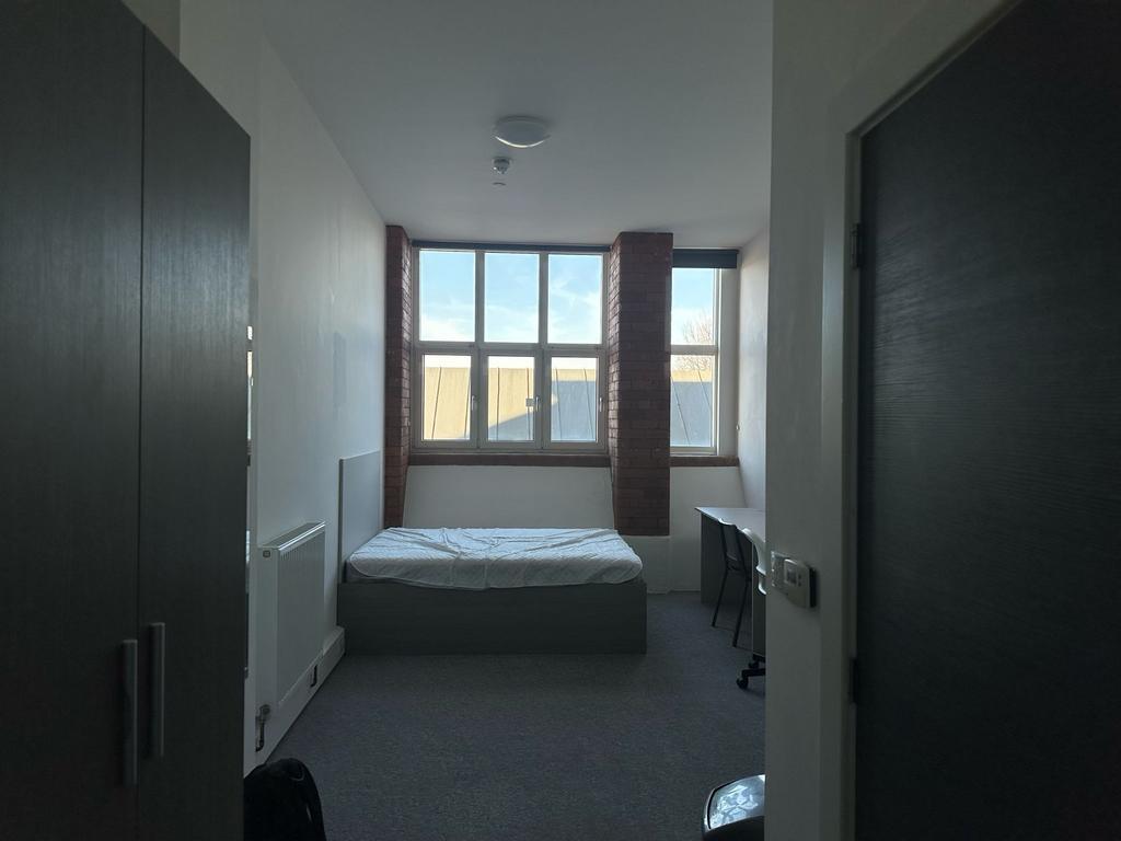 Whats App Image 2025-04-15 at 11.37.15 (2).jpeg