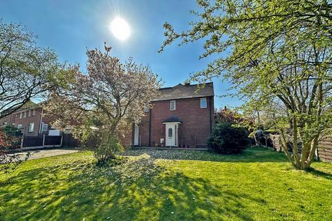 50 Bull Lane, Wombourne, Wolverhampton, WV5 9BZ