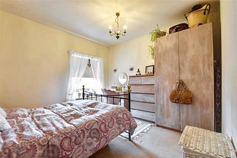 2 bedroom end of terrace house for sale, Burrish Street, Worcestershire WR9