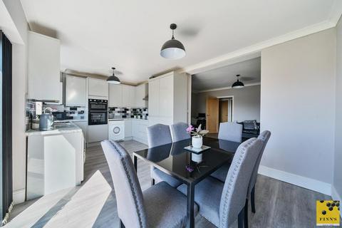 68 Castle Road, Whitstable, CT5 2EA