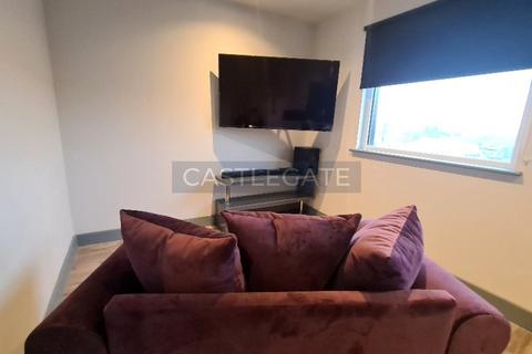Studio to rent, Renaissance Works, New Street, Huddersfield, HD1 2AT