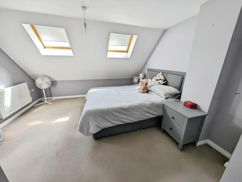 6b6e435d-BEDD 201 A.jpg
