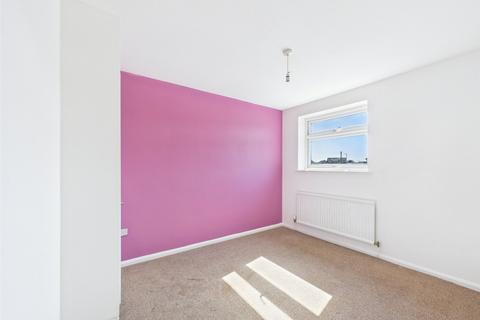 4 Apple Tree Close, Churchdown, Gloucester, GL3 1JT