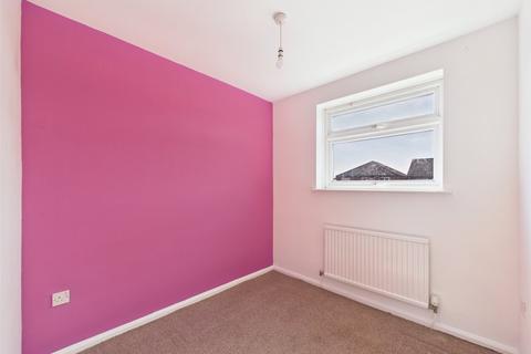 4 Apple Tree Close, Churchdown, Gloucester, GL3 1JT