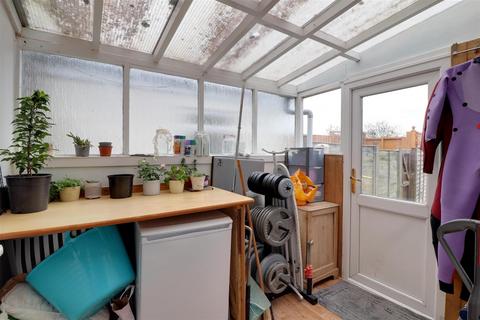 9 Avenue Terrace, Stonehouse, GL10 3RE