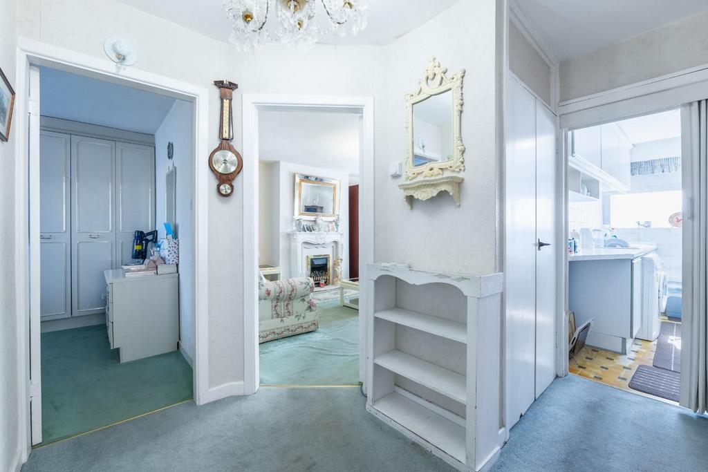Hall-1.jpg