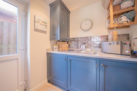 20 Saintbury Drive, Solihull, B91 3SZ