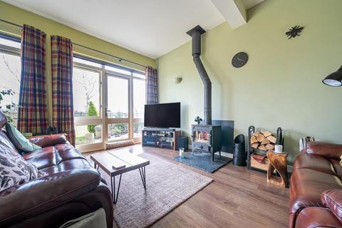 4 bedroom barn conversion for sale, Grange Road, Bronington.