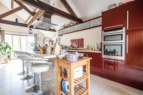 4 bedroom barn conversion for sale, Grange Road, Bronington.