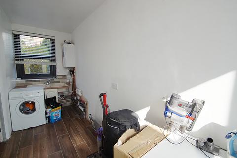 29 The Meadows, Grotton, Oldham, OL4 4LR