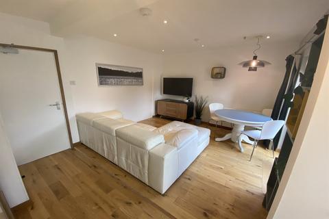 3 bedroom semi-detached house to rent, Salisbury Street, Beeston, NG9 2EQ